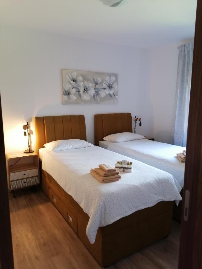 Apartment Grbin Pula Extérieur photo